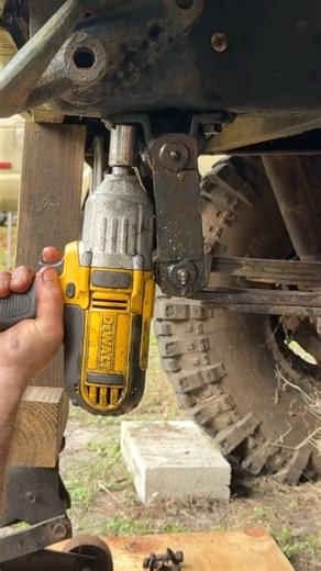 Fixing Front Suspension Geometry on “Blue” — My 1968 F100 Shackle Angle Setup