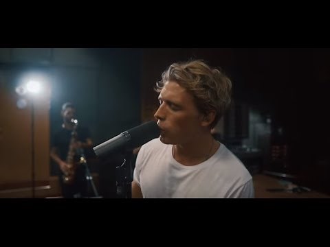 Christopher - Bad (Live in Studio)
