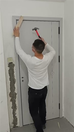 Will the door frame corner crack Avoid it with this nail method #Skill sharing