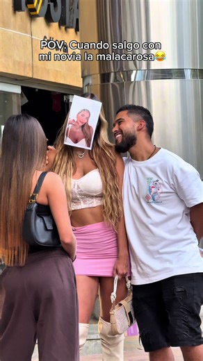 Como cambiarle la cara a tu novia 😂😂😂 | How To Do The Face Swap Trend