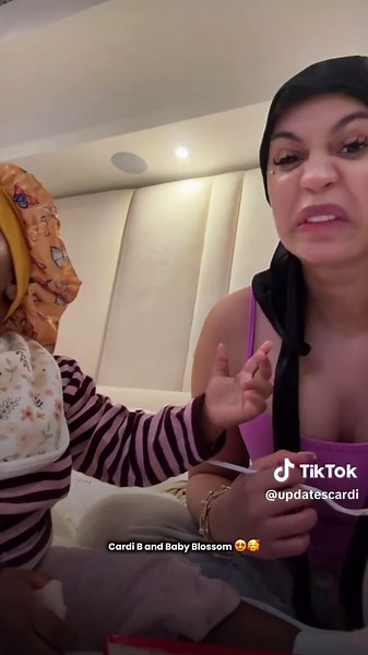 Cardi B & Baby Blossom look so cute on instagram live today. 🥹💕 #cardib#fyp#foryou#viral#explore