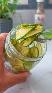 Easy Cucumber Salad Hack - Using your favorite dressing cuts corners without cutting flavor! 🙌🏼 This cucumber salad takes just minutes to make thanks to @ghughessugarfree Asian Miso Dressing !! Here’s what I used: ✔️ 2 large cucumbers, thinly sliced ✔️ A sprinkle of salt (let sit to draw out moisture) ✔️ A generous drizzle of @ghughessugarfree Asian Miso Dressing ✔️ Seasame seeds ✔️ Chopped green onion ✔️ Optional: red pepper flakes for a little kick Toss it all together, chill for a few, and 