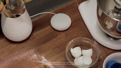 Google Nest Mini (2nd Gen) - Smart Home Speaker with Google Assistant - Chalk GA00638-US