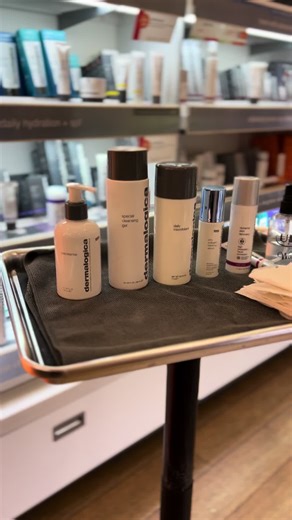 How to give a classic Dermalogica hand demo! #dermalogica #cuethenew