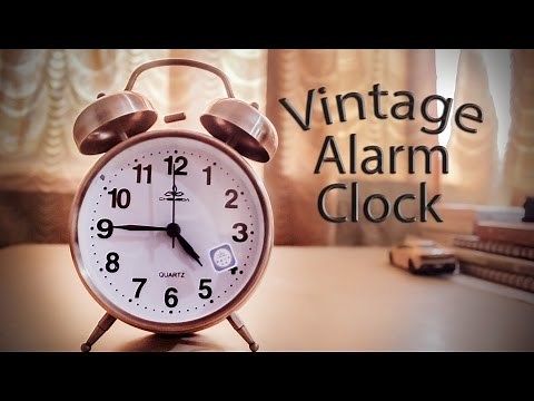 Retro alarm clock with metal Twin Bell. overview and sound test [HD]
