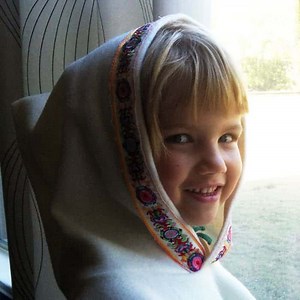 One-Yard Fleece Hooded Poncho Project Video