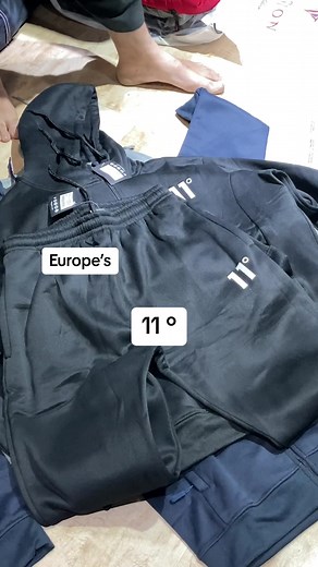 Showcasing Stylish Jackets for Cool European Weather