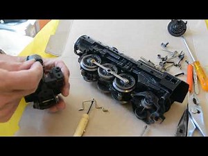 Lionel #2025 Clean & Lubricate: Motor Removal-Part 01