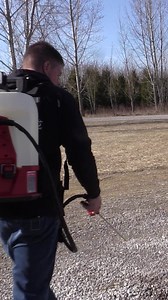 3K views | Need a powerful sprayer?  Milwaukee's M18 Backpack Sprayer is insane! What do you think? Full review on my channel! #milwaukeetools #Tools #Spraying #landscaping | WorkshopAddict.com | Facebook