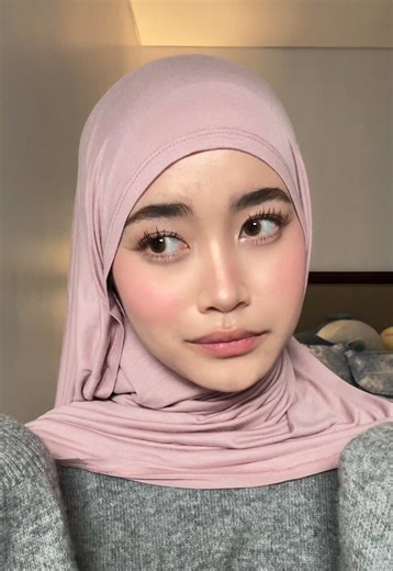 Wardah Glasting Muted Shades: Review and Tips