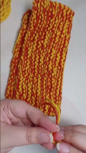 How to Knit Fingerless Mittens #knitting #knittingpatterns #howtoknit #knittingdesign #knitted