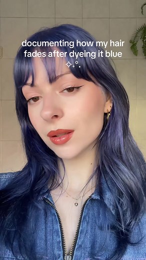 50 Shades of Blue Hair: Types, Fades, and Dyeing Techniques