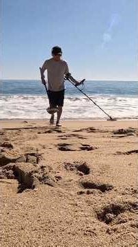 It’s not always the treasure we hoped for🤨 #metaldetecting #beachmetaldetecting #beach