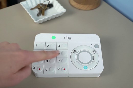 Does Ring Keypad Need to Be Plugged In? | Decortweaks