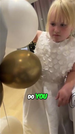 Wedding Chat: Revealing Extremely Berry YouTube Channel to James & Vanessa! 🎤💍 Extremely Berry