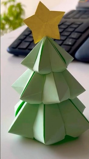 Episode 18/365 3D Paper Christmas Tree Tutorial | Christmas Crafts at Home