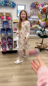 91K views · 1.3K reactions | She visited me all the way from Iceland!!! 凉﫶 | Fidget Toys Plus | Facebook