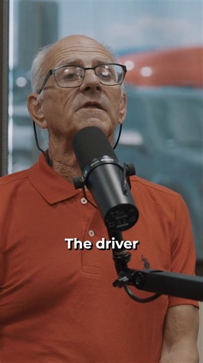 Communicate clearly and often with your driver manager! 📞 #DriverManager #ClearCommunication #DriverRelations | Drive 4 ATS