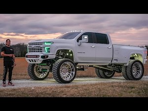 Taking Delivery of my NEW TOW RIG! *Lifted Duramax Dually on 30s!*