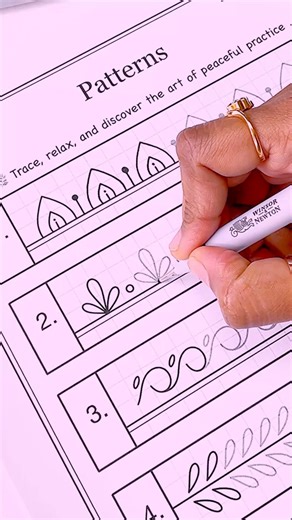 These Patterns Practice Sheets are created to help you ✨ improve line control ✨ build drawing confidence ✨ relax through mindful repetition Each page is beginner-friendly, slow-paced, and hand-drawn with intention — perfect for daily practice or quiet creative moments 💛 🛍️ Patterns Practice Sheets ✨ Now on my website 🔗 Link in bio to start your pattern practice ⸻ #patternpractice #mindfulpatterns #drawingpractice #linecontrol #relaxingart #creativepractice #handdrawnpatterns #beginnerdrawing 