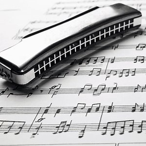 Playing Classical Music On Harmonica – Watch These Harmonica Players Go Classical with Mojo!