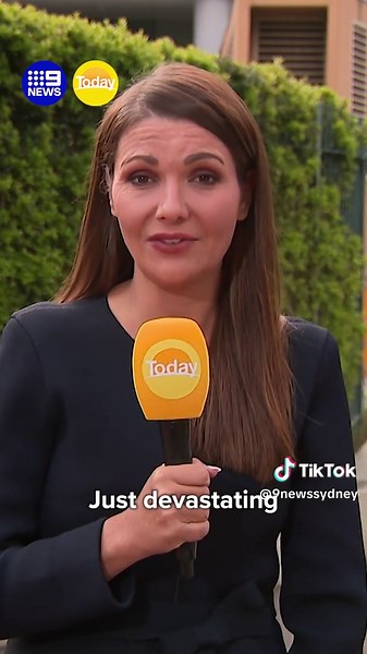 Some ambulances were driven to hospital by police officers, so paramedics could work on the injured. #9News