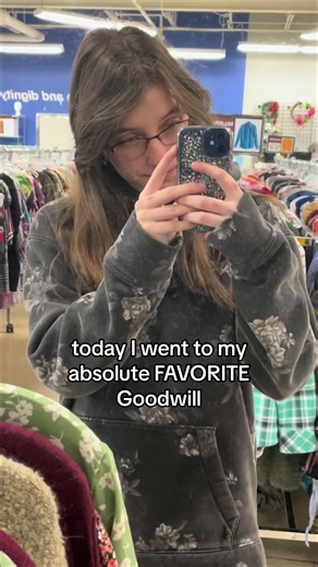 I went to my FAVORITE Goodwill store near me and got some cute stuff #thrift #thrifting #haul #goodwill