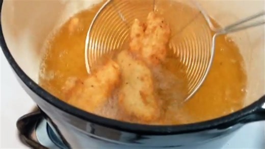 Deep Fried Walleye ¦ It's Only Food w⁄ Chef John Politte