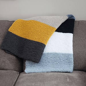 Knit a Blanket for Beginners - An Easy and Free Knitting Pattern - Free Step by Step Beginner Knit Blanket Pattern