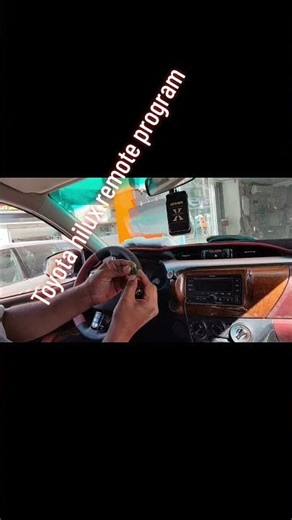 Toyota hilux 2020 remote program