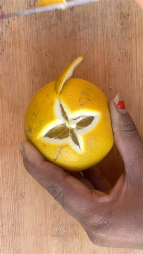 "Turn Fruit into Flowers! Easy & Stunning Food Art Tutorial"#shorts