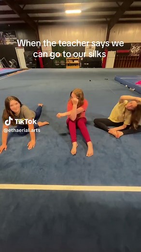 Our kids can’t wait to train each day! #trending #viral #aerialsilks #aerial #silks #jaws #aerialsling #aerialtricks #aerialist