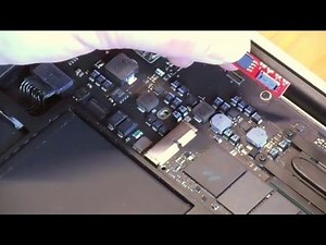 Unlocking a MacBook air 2013 using a Matt Card from CMIzapper