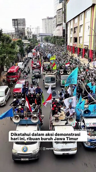 Demo Tiba-Tiba di Surabaya Hari Ini