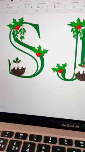 How To Make Personalised Gift Stickers In Cricut