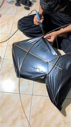 Making a super jet kite #kite #kites #balinesekite #kite