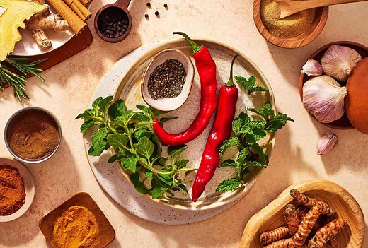 14 of the World's Healthiest Spices & Herbs You Should Be Eating