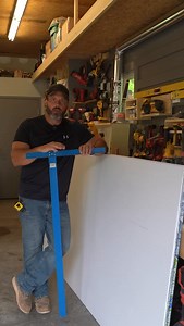 15K views · 4.6K reactions | Starting with the drywall BASICS. If you’re an experienced tradesman just keep scrolling. These first few videos are meant for the real beginners. These two cuts are going to be necessary for pretty much every drywall project. Watch your fingers when you’re slicing sheets with the T-square. I’ve seen more than one person cut themselves pretty badly like that. #drywall #tutorial #tipsandtricks #contractor | Justin Metzler | Facebook