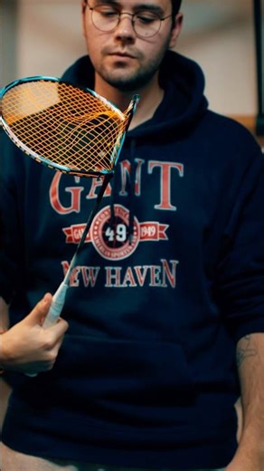 Badminton racket flexibility testing - I broke the racket!! 🤯