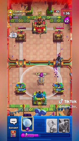 Mohamed Light vs Nooby: Clash Royale Showdown