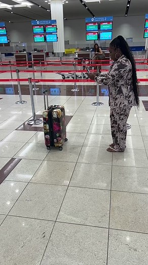 2 Travel Tips You Should Do Before Flying #traveltiktok #money #traveltips #vacation #apple