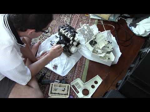 Servicing a Janome 634D Overlocker