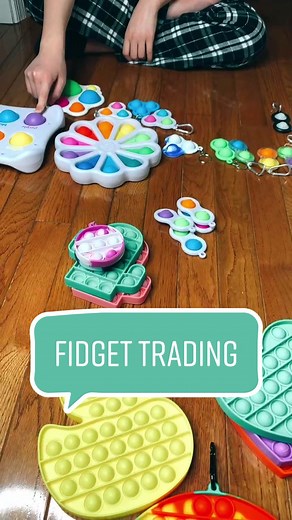 Fun Fidget Trading with Dimples and Pop Its!