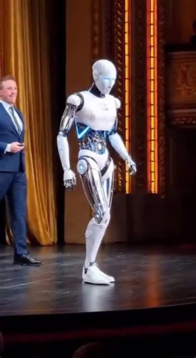 Russian robot collapses #aidol #robot