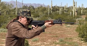 Israeli Light-Barrel FAL (from DS Arms) - Forgotten Weapons