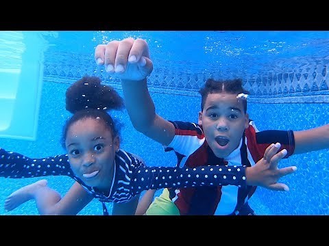 FamousTubeKIDS UNDERWATER SWIMMING LESSONS!