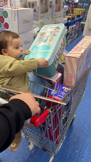 This is all for you, I'm your Santa Claus!! 😍