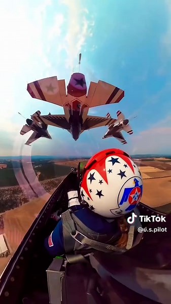 Fighter Jet Sonic Boom Explained: Aviation Insights