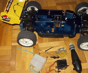Converting Old Nitro Car to Electric