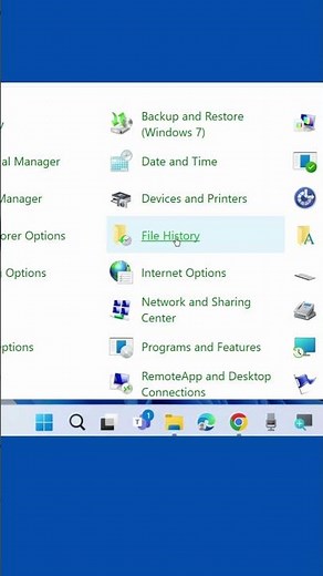 Enable File History in Windows 11 / 10